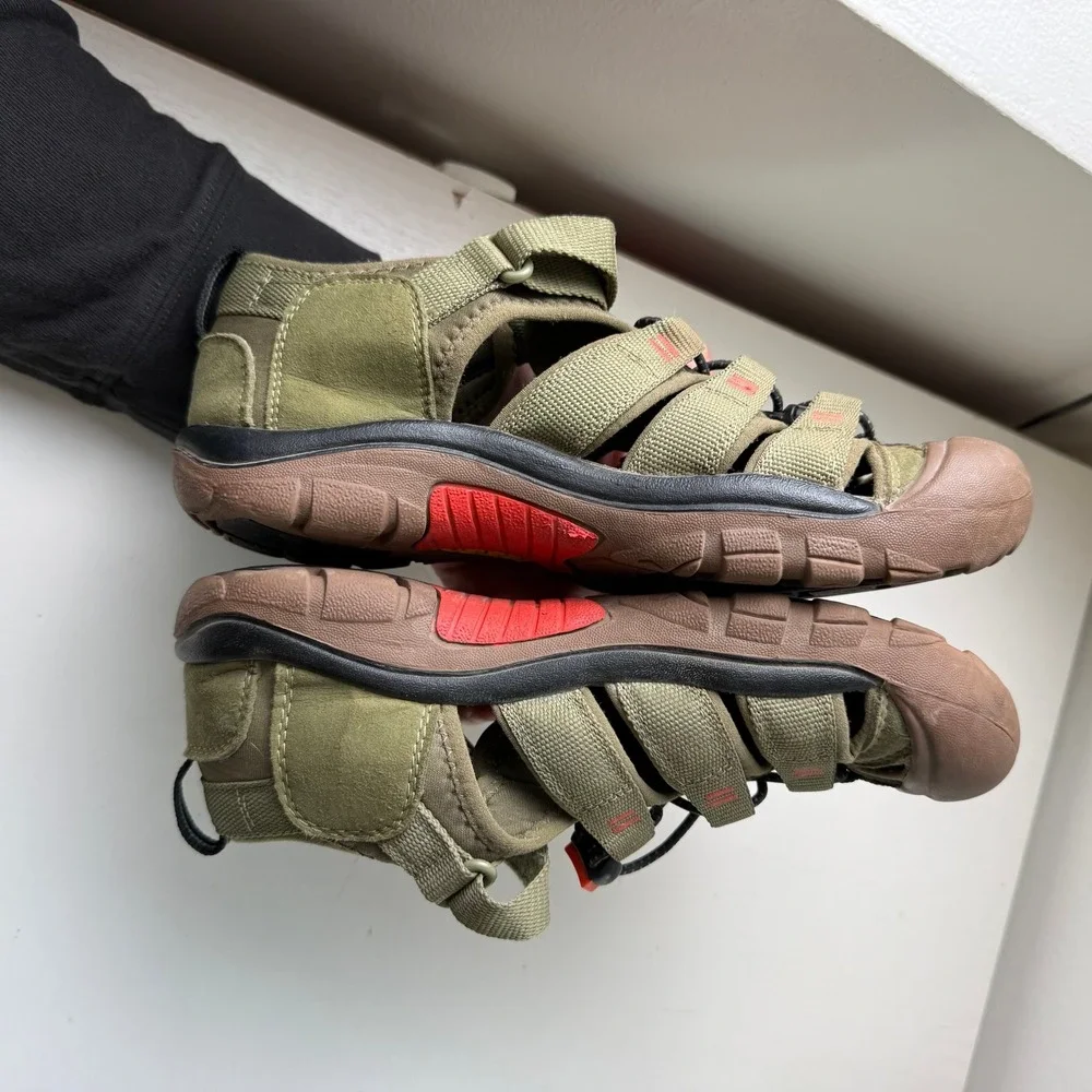 KEEN Newport H2 Kid's Sandals Size 5 Olive Green Orange Outdoor Water Shoe